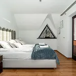 Rysulowka 52 Apartment
