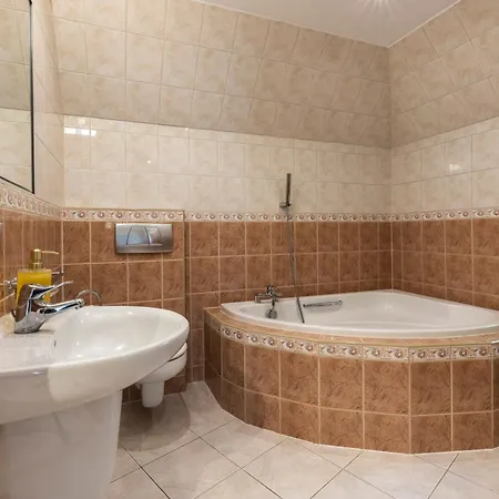 Rysulówka 52 Apartamento *